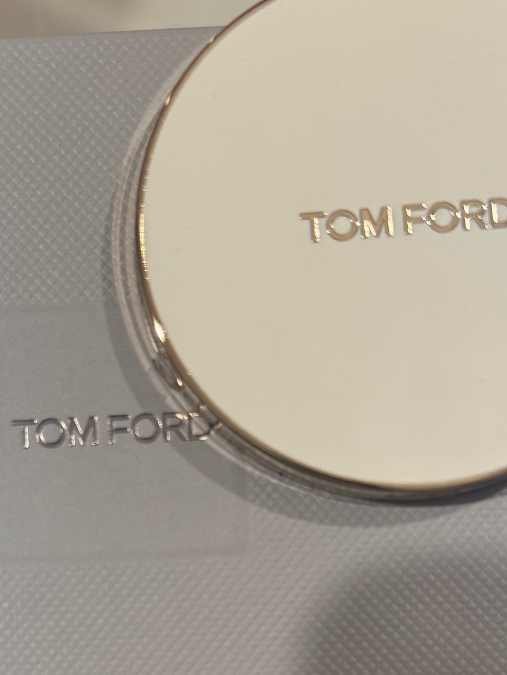 Tom Ford Compact mirror - Picture 4 of 5
